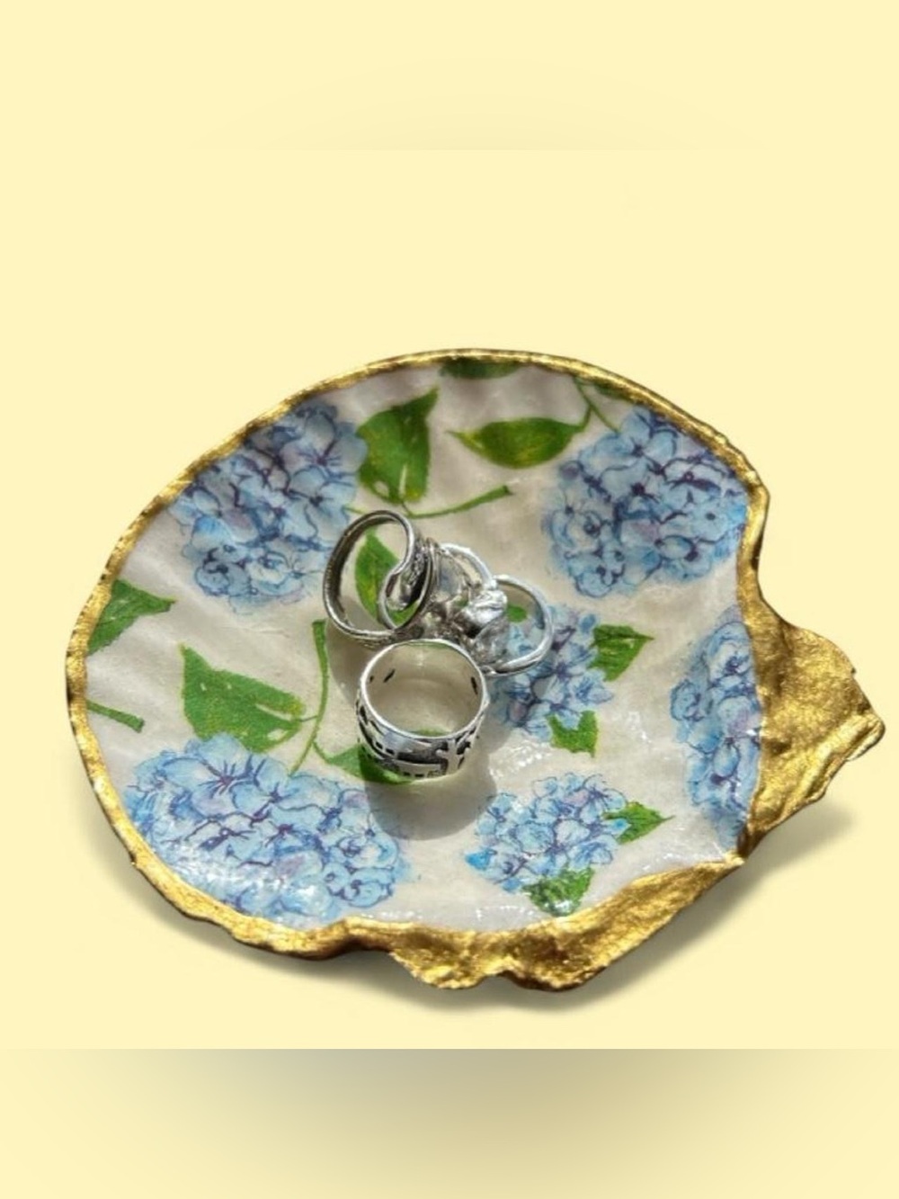 Floral Shell Trinket / Ring Dish with Blue Hydrangea Design